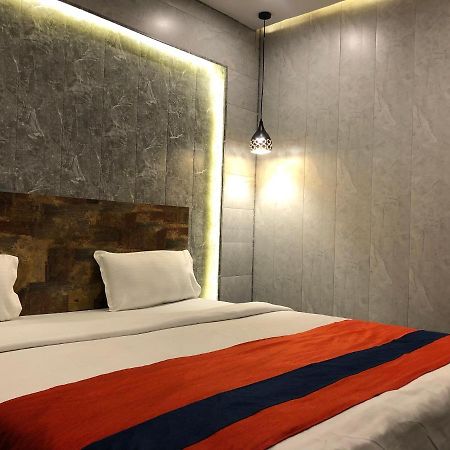 Aariv Inn Baga Beach Екстериор снимка