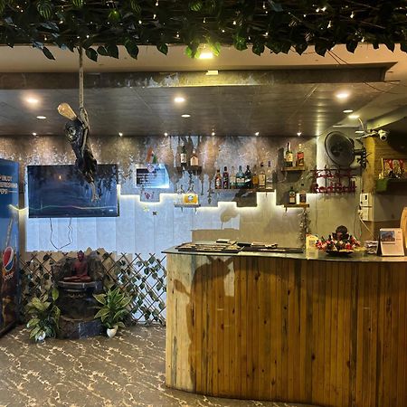 Aariv Inn Baga Beach Екстериор снимка