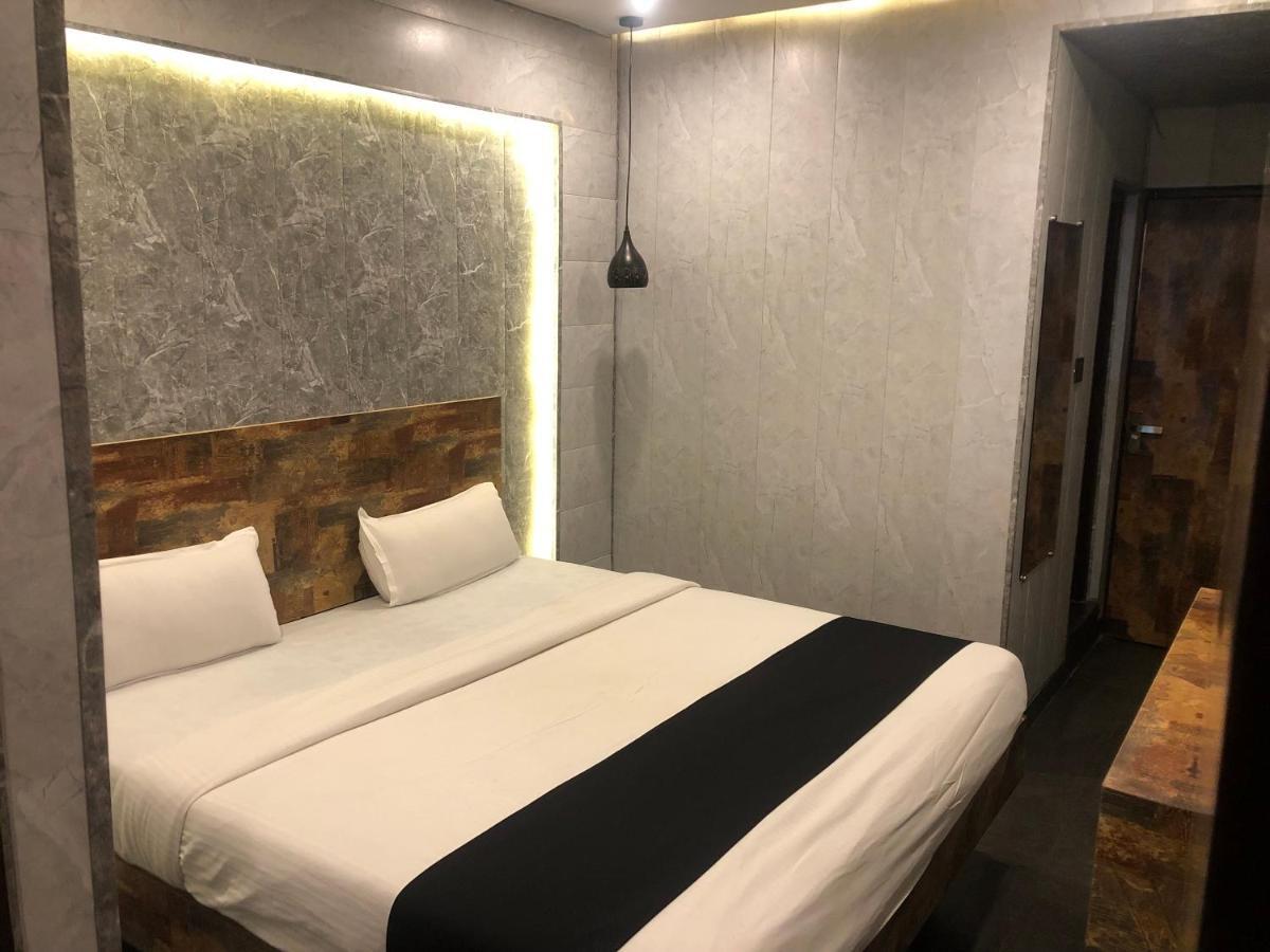Aariv Inn Baga Beach Екстериор снимка