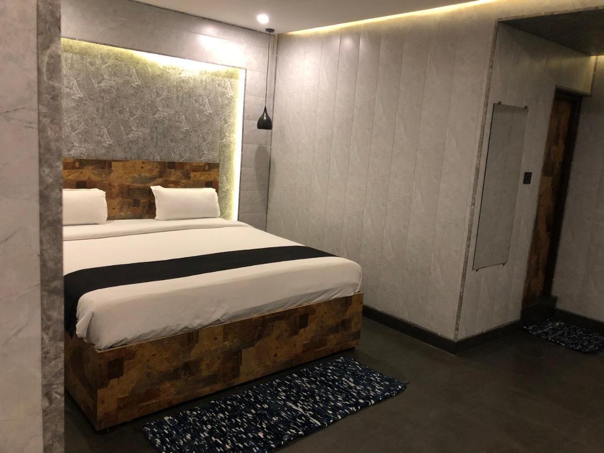 Aariv Inn Baga Beach Екстериор снимка