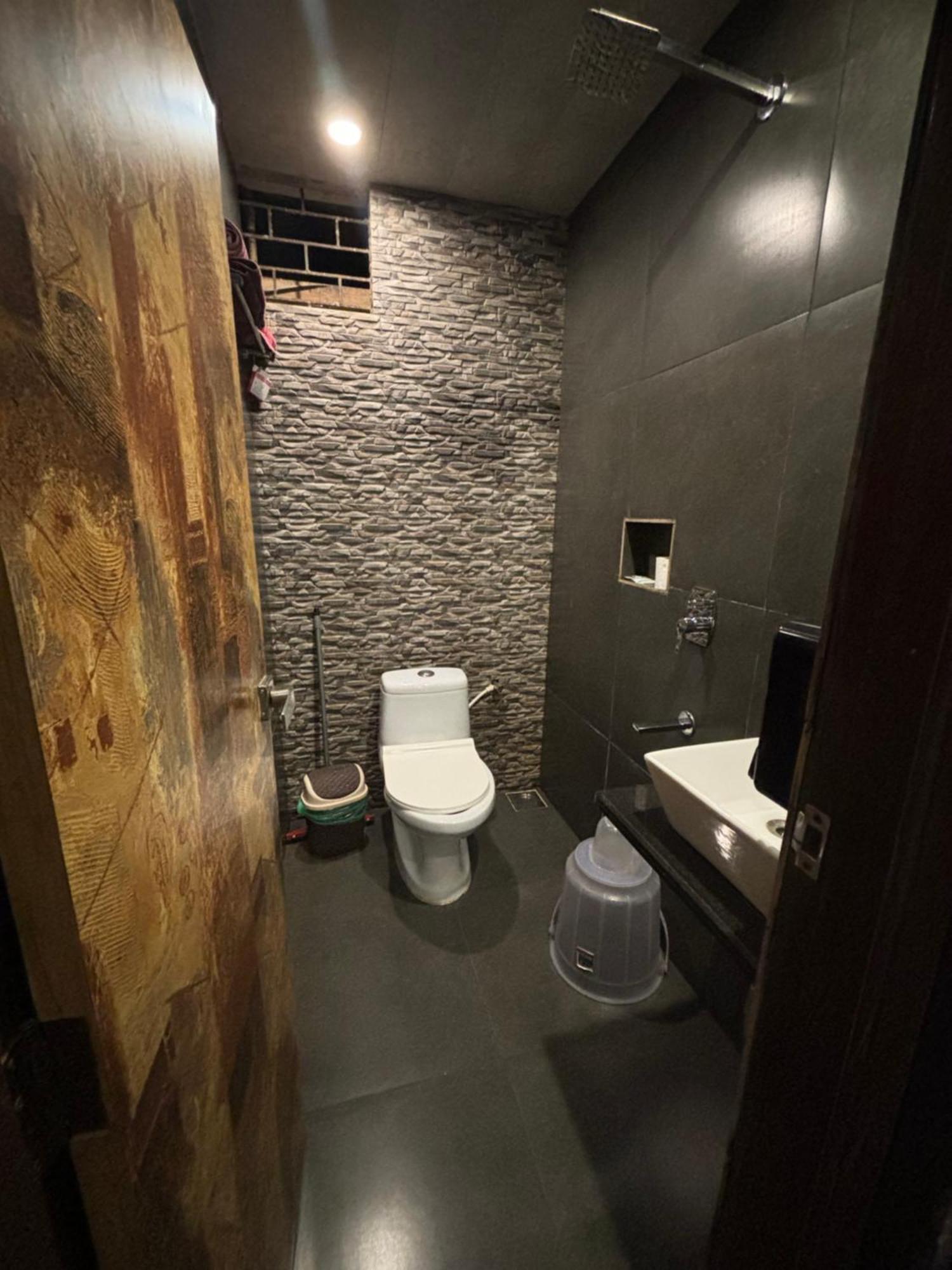 Aariv Inn Baga Beach Екстериор снимка